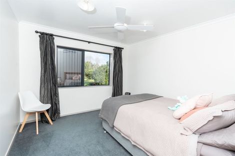 Photo of property in 18 Westvale Lane, Te Kowhai, Hamilton, 3288