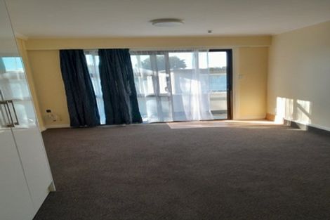 Photo of property in 327 Adelaide Road, Newtown, Wellington, 6021