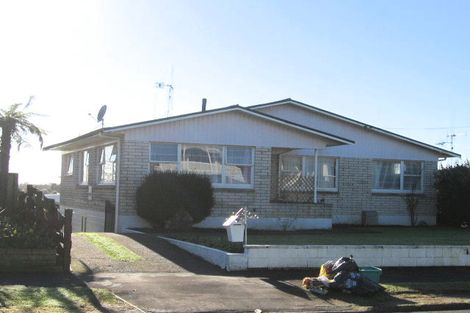 Photo of property in 10 Hamblyn Crescent, Nawton, Hamilton, 3200