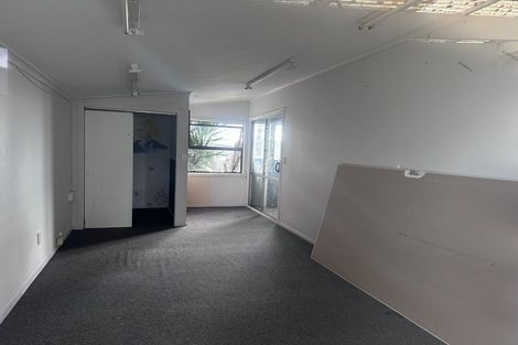 Photo of property in 235 Victoria Street West, Pukekohe, 2120