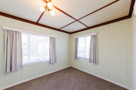 Photo of property in 1 Mill Street, Marton, 4710