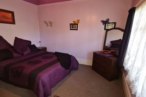 Photo of property in 149 Queen Street, Westport, 7825