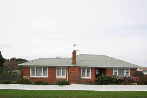 Photo of property in 108 Browne Street, Waitara, 4320