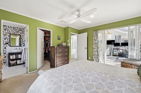 Photo of property in 118 Haukore Street, Hairini, Tauranga, 3112