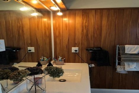 Photo of property in 7 Otahuri Crescent, Greenlane, Auckland, 1051