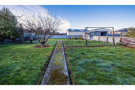 Photo of property in 11 Rugby Street, Waimate, 7924