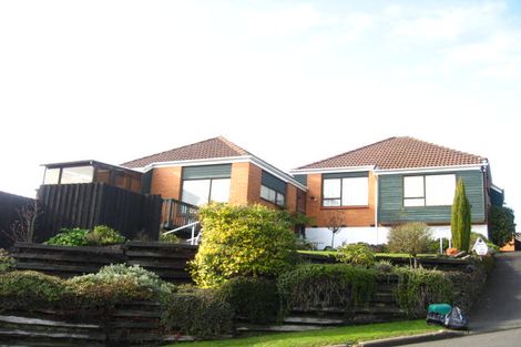 Photo of property in 2/13 Bengal Drive, Cashmere, Christchurch, 8022