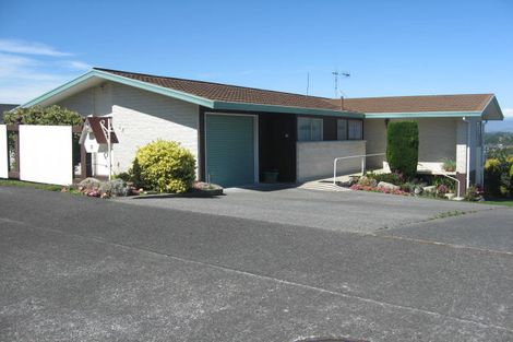 Photo of property in 13 Ranui Place, Feilding, 4702