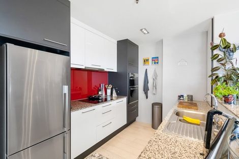 Photo of property in Highgate Towers, 5b/8 Howe Street, Freemans Bay, Auckland, 1011