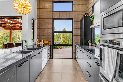 Photo of property in 28 Erskine Road, Maunu, Whangarei, 0110