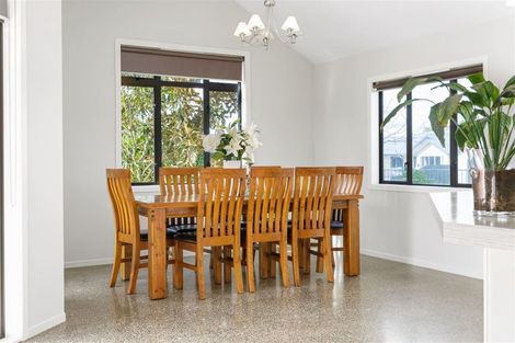 Photo of property in 15 Malbec Place, Rototuna, Hamilton, 3210