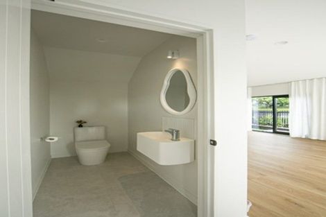 Photo of property in 2/29 Brandon Road, Glen Eden, Auckland, 0602