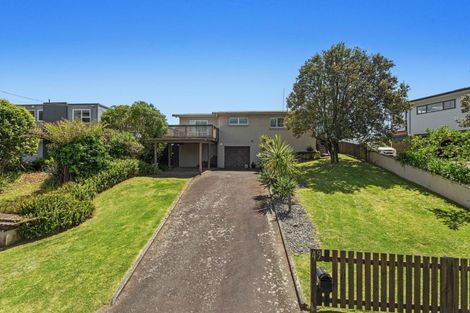 Photo of property in 49 Harbour Road, Ohope, 3121