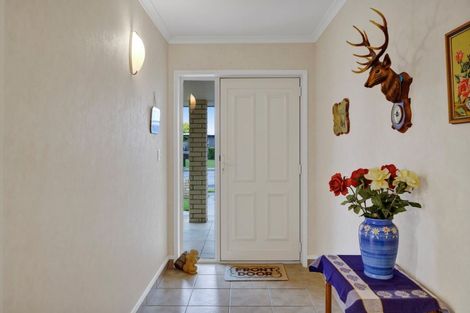 Photo of property in 24 Brown Street, Inglewood, 4330