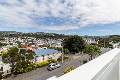 Photo of property in Coromandel Heights, 6/111 Coromandel Street, Newtown, Wellington, 6021