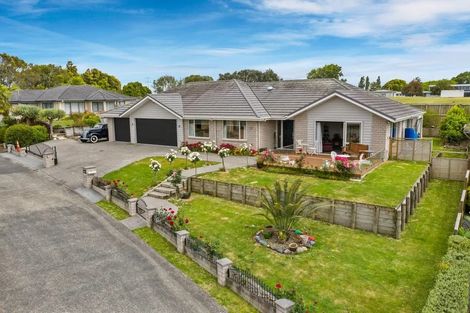 Photo of property in 41 Parkhaven Drive, Rosehill, Papakura, 2113