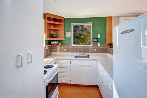 Photo of property in 17 Hereweka Street, Portobello, Dunedin, 9014