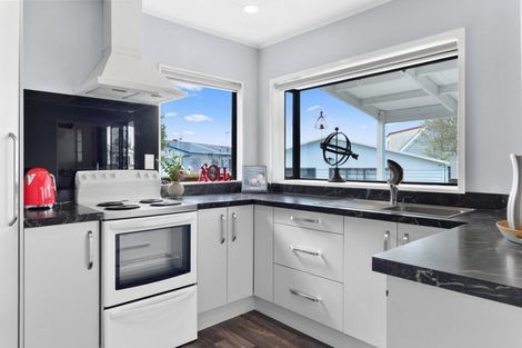 Photo of property in 12 David Street, Nawton, Hamilton, 3200