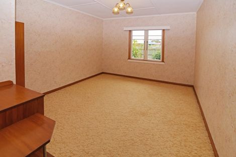 Photo of property in 42a Avondale Road, Taradale, Napier, 4112