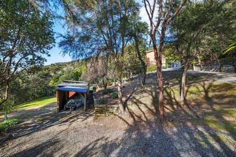 Photo of property in 674 Moetapu Bay Road, Moetapu Bay, Picton, 7282