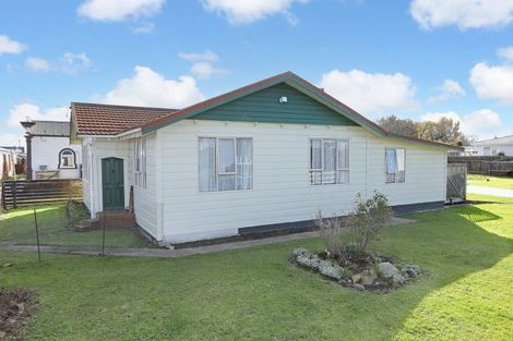 Photo of property in 12 Douglas Square, Rongotea, 4476