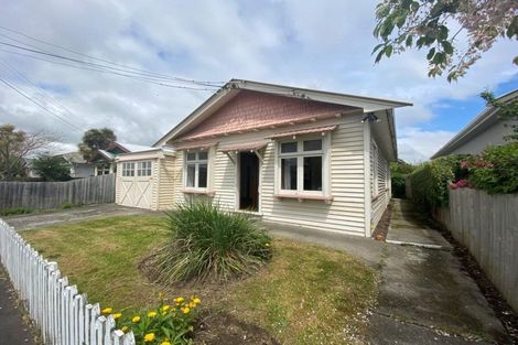 Photo of property in 16 Gibbon Street, Sydenham, Christchurch, 8023
