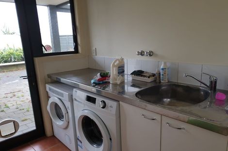 Photo of property in 7 Imran Terrace, Khandallah, Wellington, 6035