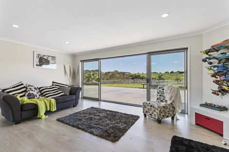 Photo of property in 331b Bald Hill Road, Waiuku, 2681