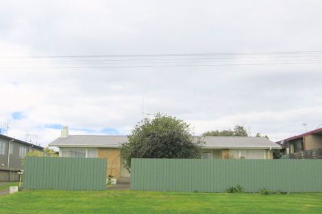 Photo of property in 47 Tawa Street, Mount Maunganui, 3116