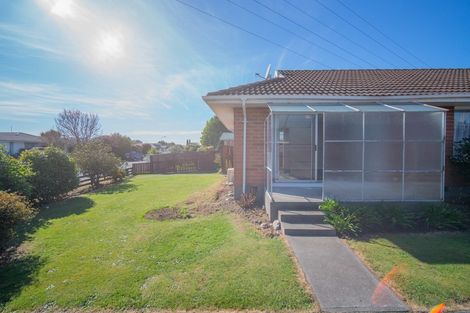 Photo of property in 1/64 Denise Crescent, Hornby, Christchurch, 8042
