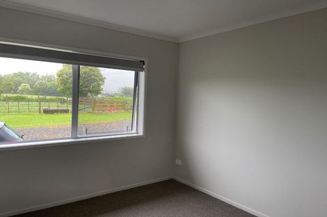 Photo of property in 275 Tararua Road, Levin, 5571