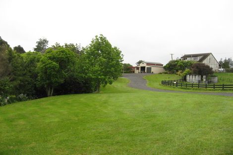 Photo of property in 86 Harry Dreadon Road, Opaheke, Papakura, 2584