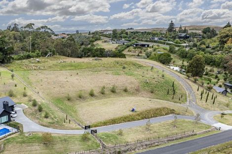 Photo of property in 54 Poraiti Road, Poraiti, Napier, 4182