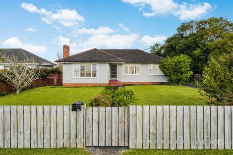 Photo of property in 54 Matipo Road, Te Atatu Peninsula, Auckland, 0610