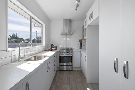 Photo of property in 35 Jupiter Street, Milson, Palmerston North, 4414