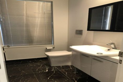 Photo of property in 118 Bleakhouse Road, Mellons Bay, Auckland, 2014