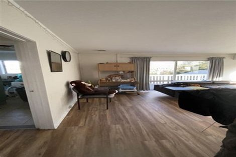 Photo of property in 1040 East Coast Road, Fairview Heights, Auckland, 0630