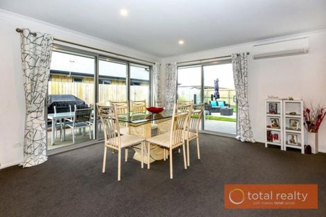 Photo of property in 33 Whincops Road, Halswell, Christchurch, 8025