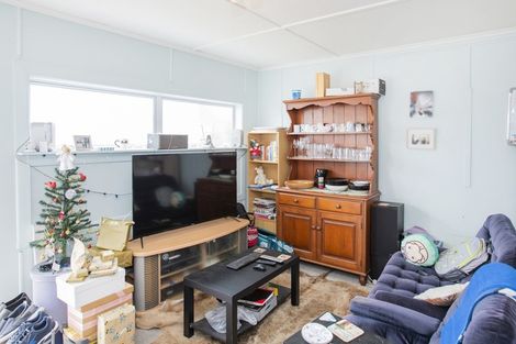 Photo of property in 28 Andrew Street, Elgin, Gisborne, 4010