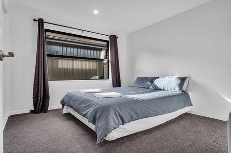 Photo of property in 215 Aubrey Road, Wanaka, 9305