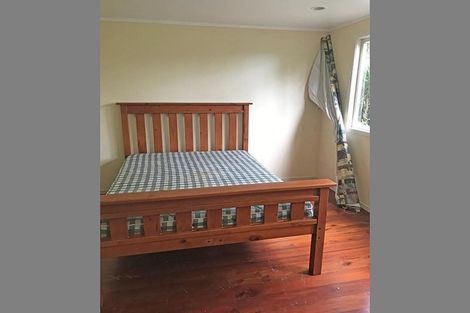 Photo of property in 57 Takahe Road, Titirangi, Auckland, 0604