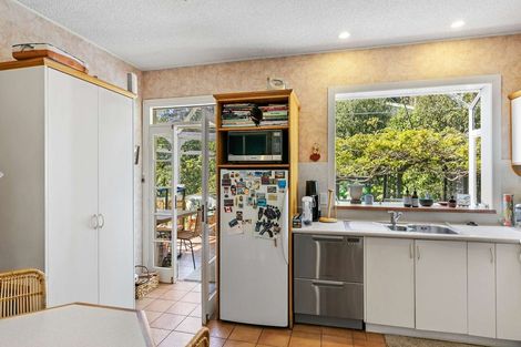 Photo of property in 109 Seddon Street, Naenae, Lower Hutt, 5011