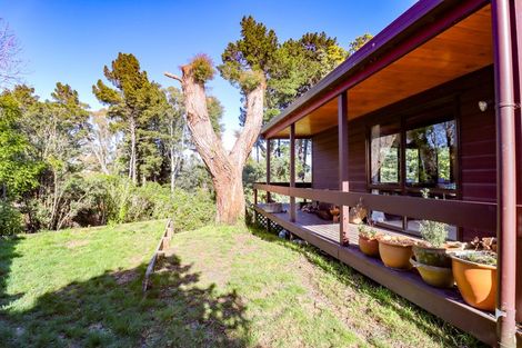 Photo of property in 5 Fernwood Place, Fitzherbert, Palmerston North, 4410