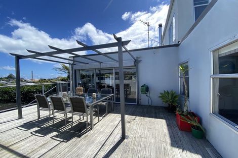 Photo of property in 21a Birdwood Avenue, Moturoa, New Plymouth, 4310