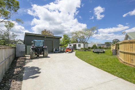 Photo of property in 6 Applemoors Way, Riverhead, 0820