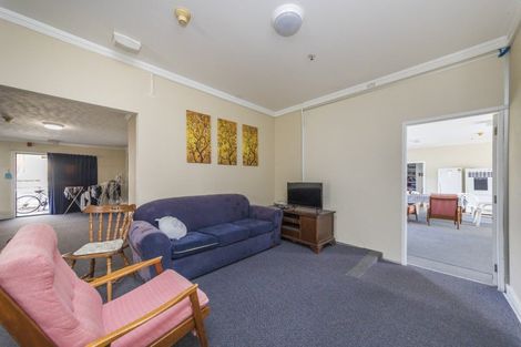 Photo of property in 22 Palm Avenue, Hokowhitu, Palmerston North, 4410
