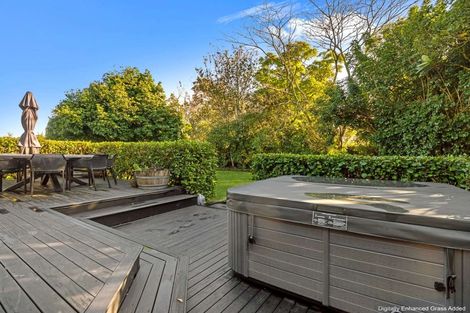 Photo of property in 5 Glenbrook Road, Karaka, Papakura, 2580