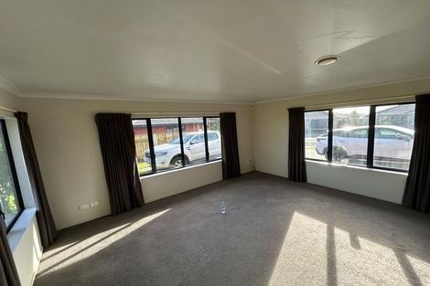Photo of property in 186 Pacific Drive, Fitzherbert, Palmerston North, 4410