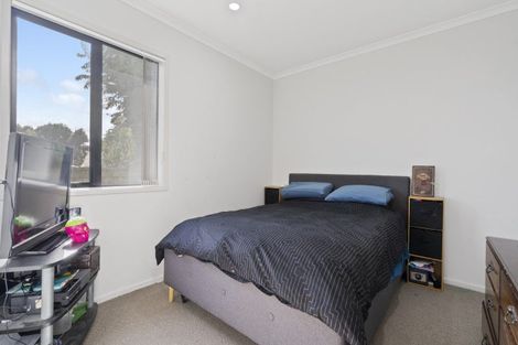 Photo of property in 12a Frederick Place, Whalers Gate, New Plymouth, 4310