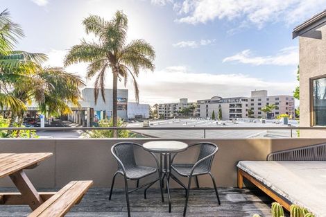 Photo of property in 3/5 Campbell Road, Takapuna, Auckland, 0622